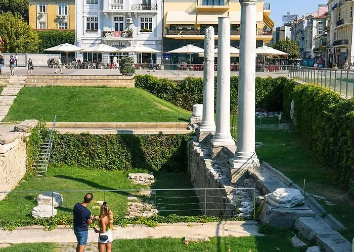 One-bedroom And Modern 플로브디프